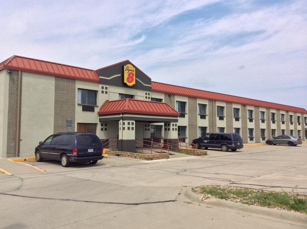 Super 8 By Wyndham Marshalltown Exteriér fotografie