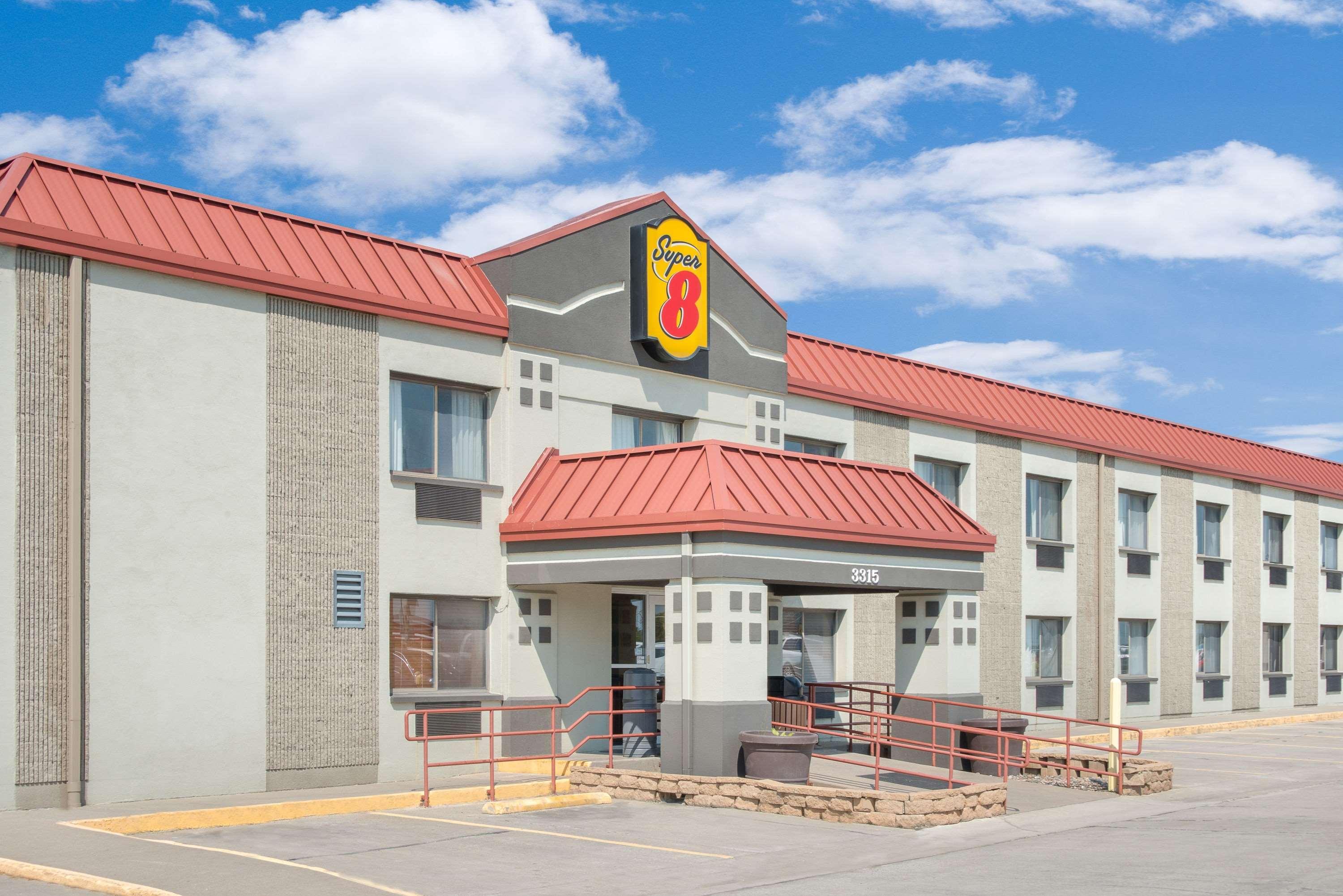 Super 8 By Wyndham Marshalltown Exteriér fotografie